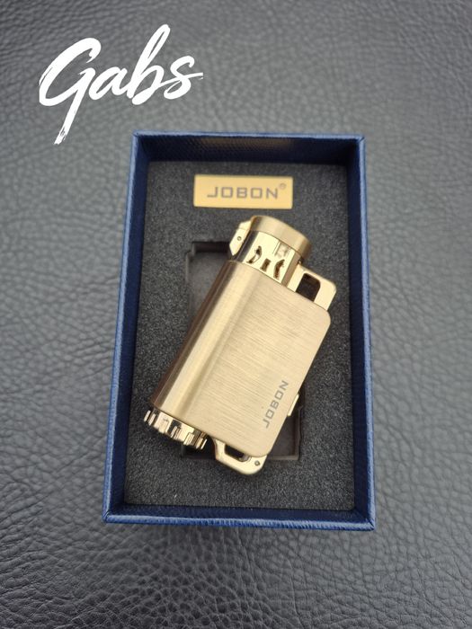 Запалка за пури JOBON в подаръчна кутия,три цвята L-0304