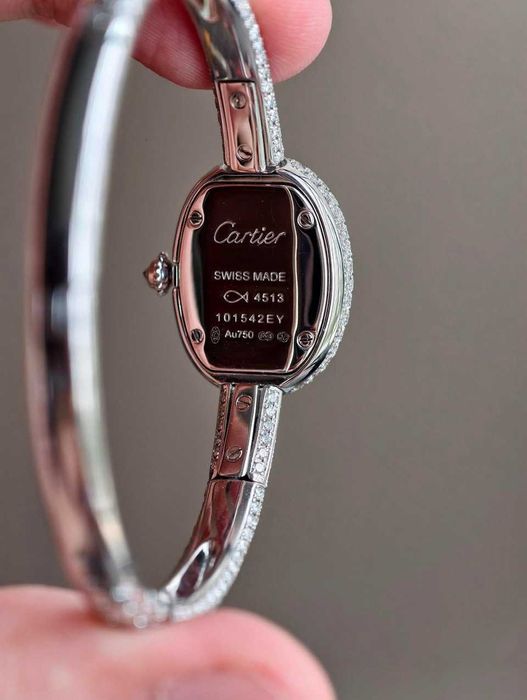 cartier baignoire пълен диамант