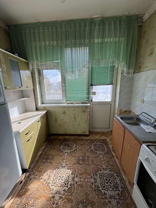 Super lokatsyadan zolotoy qavatdan zo'r narxda 2 xonalik kvartira soti