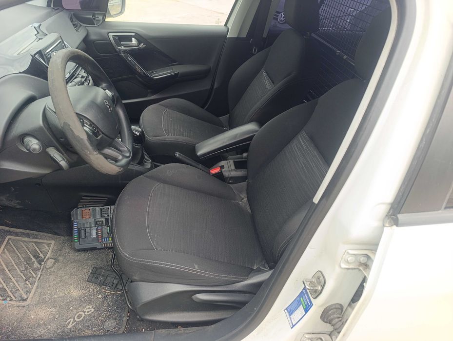 Пежо 208 / Peugeot 208 - 1,6HDI - на части