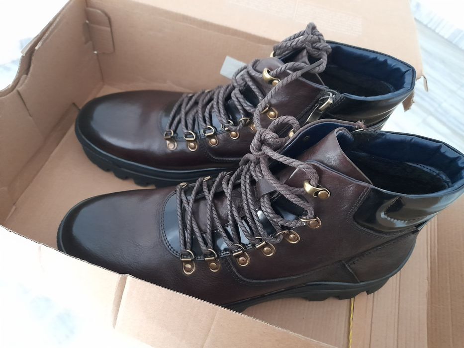 НОВИ спортни боти на известната италианска марка BATA естеств. кожа