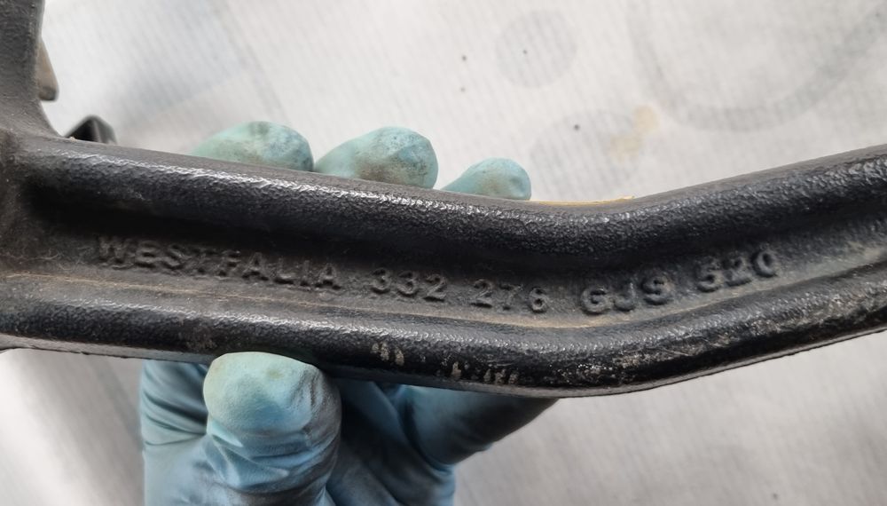 Теглич - Кука Нисан Джук 332276 GJS520