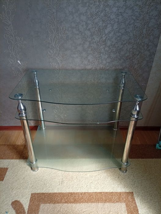 Продам подставку под ТВ