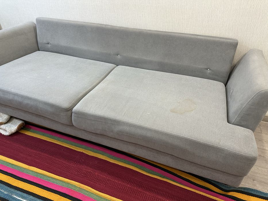 Продам диван раскладывающийся