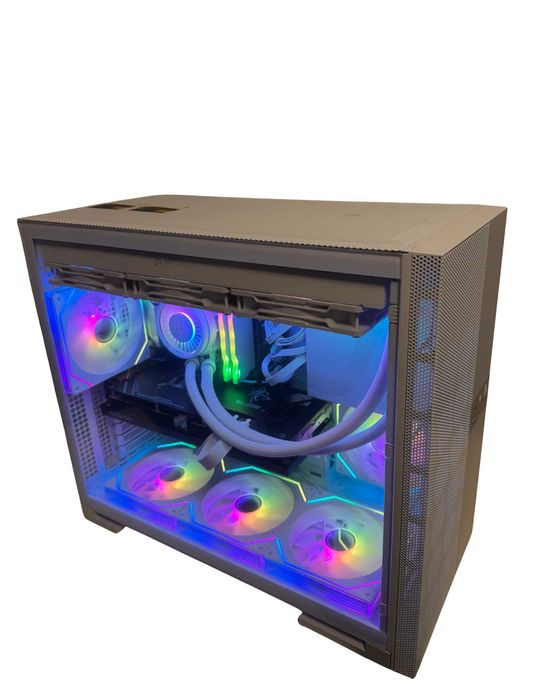 Безкомпромисен 2K Гейминг Компютър | i7 14700 | RX 7800 XT 16GB | 32GB DDR5 | 1TB NVMe