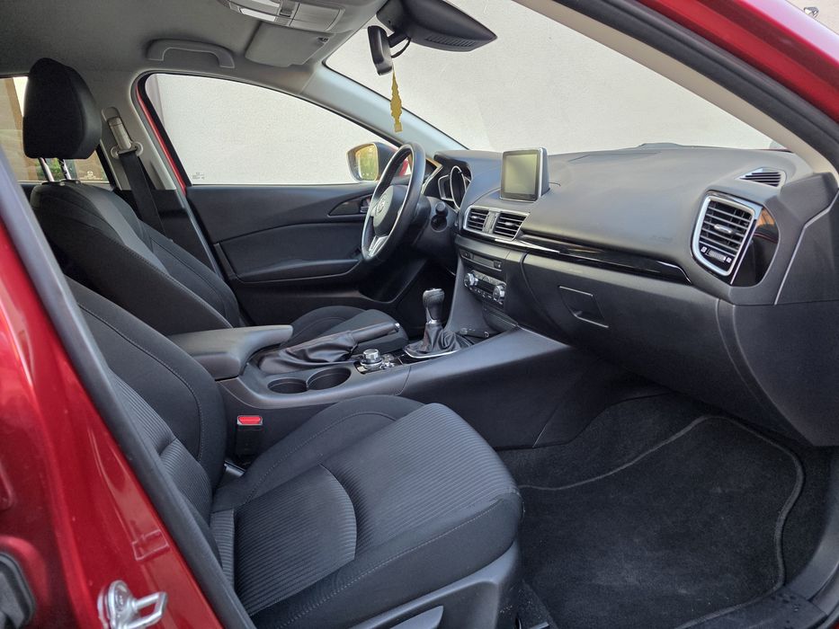 MAZDA 3 2016 — imagine 2
