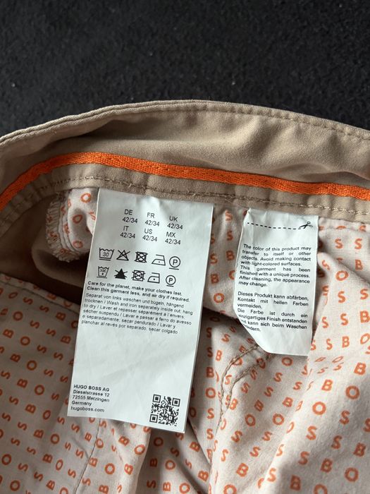 Hugo Boss,pantaloni bărbați,măr.4XL(42/34)
