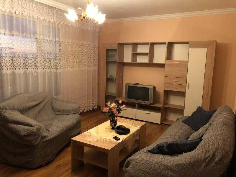 Под наем Тристаен в кв. Кършияка!