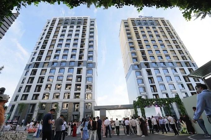 Срочно продается 1/8/16 в ЖК “Botanika Saroyi”