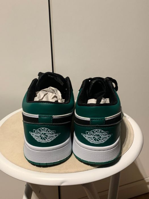 Adidasi jordan 1 low