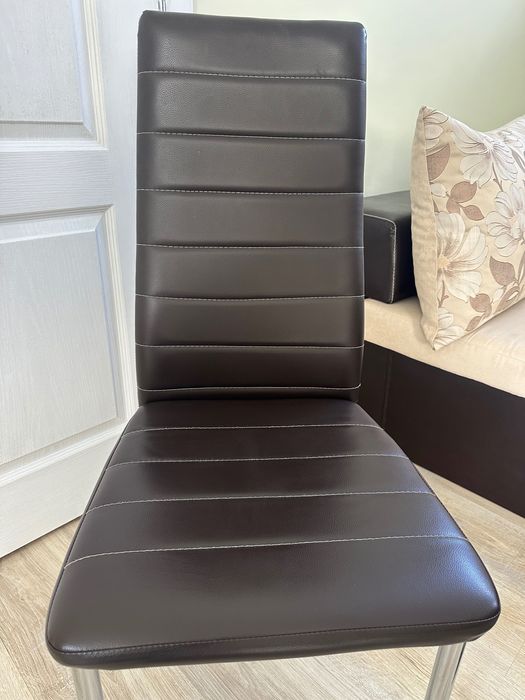 Кухненски столове