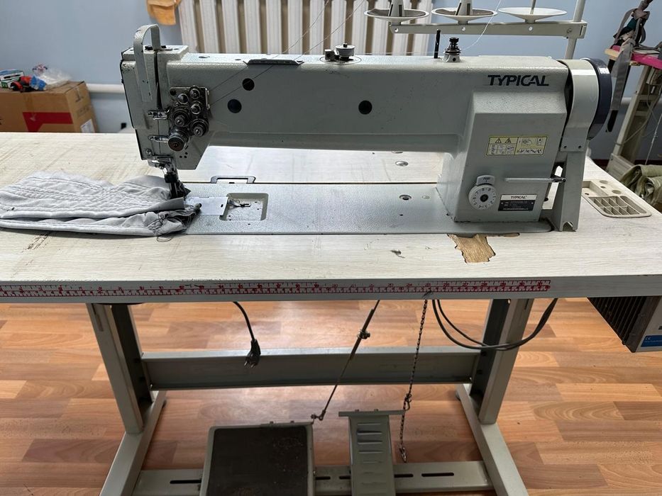 Швейную машинку "Тупикал"