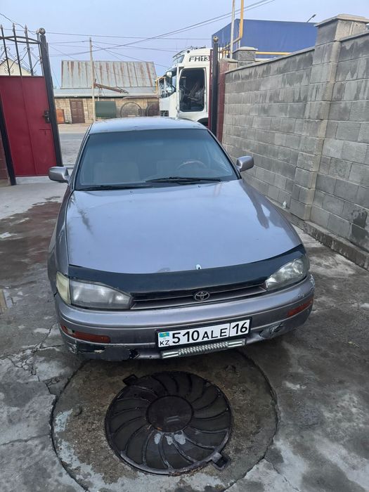 Автомобиль  Камри