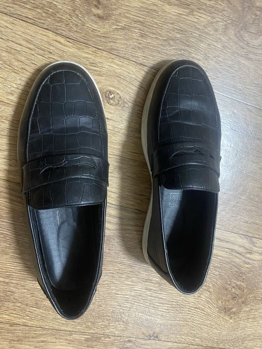 Туфли на мальчика в отличном состоянии