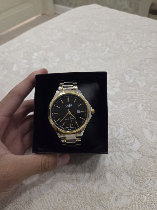 Часы casio quartz [water resist]