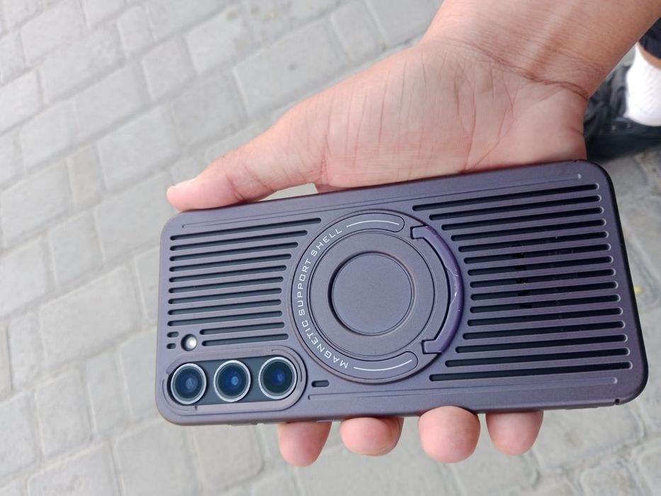 Samsung S 23 plus 256 gb