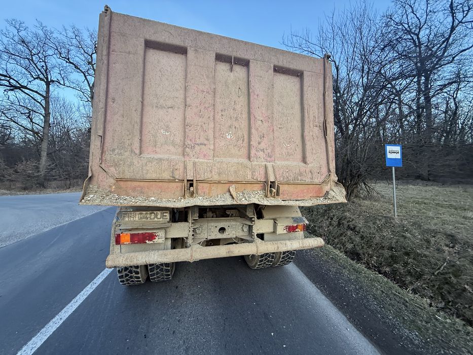 Autobasculanta Iveco Trakker