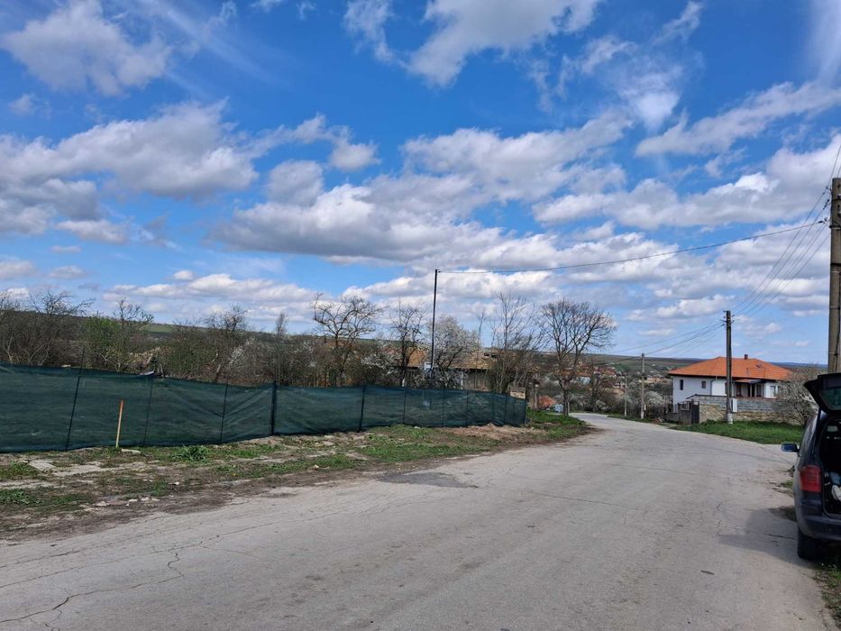 Продава се Парцел в с. Върбак, Област Шумен - 840 кв.м за 15 €/кв.м - Снимка #5