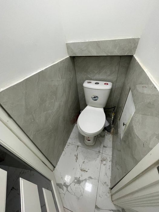 Arenda ofis  yōl yuzida 1-liniya chilonzor 22. Maklersiz Ōzimni joyim