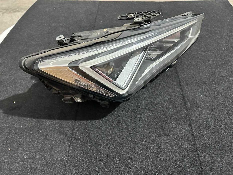 Far dreapta LED pentru Seat CUPRA FORMENTOR 2022 5FG941008E