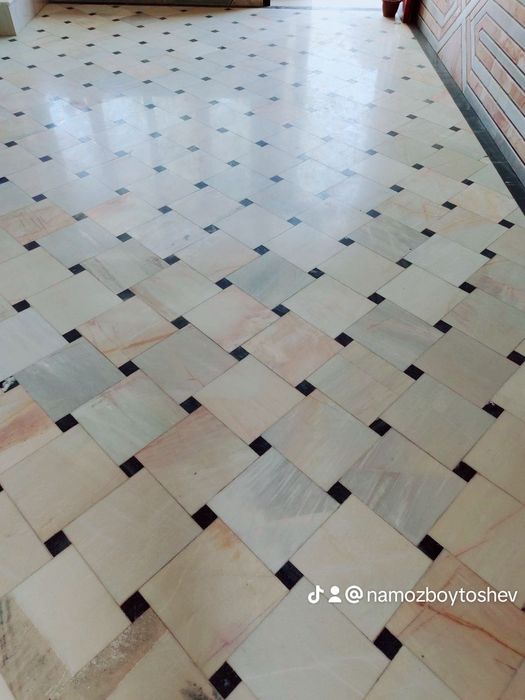 Кабр учун тош, Мармар ва Гранит