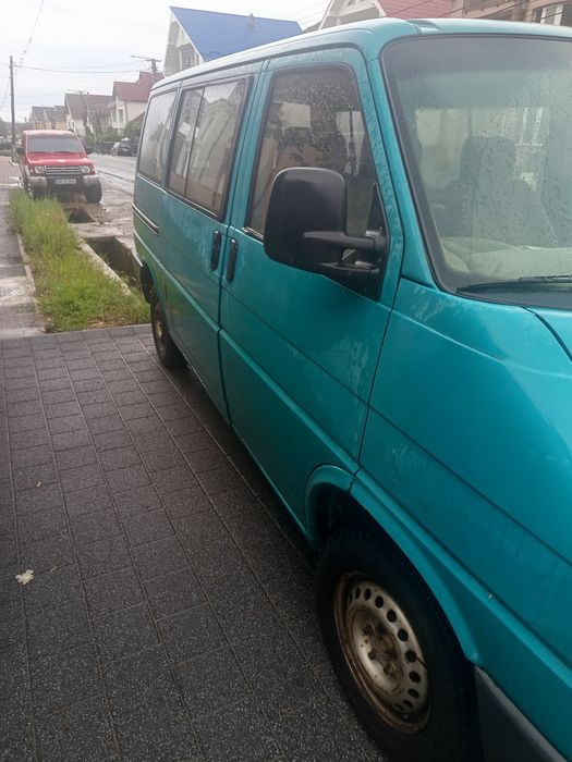 De vânzare wolsvagen transporter T4 1995