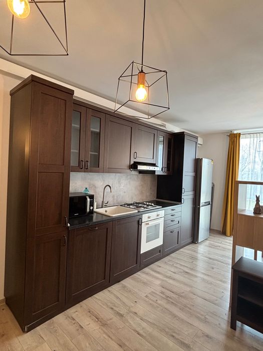 De închiriat apartament