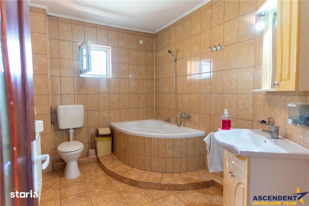 FILM! Recomandat sectiunea industrial productiecomercial,Ghelinta, Cov