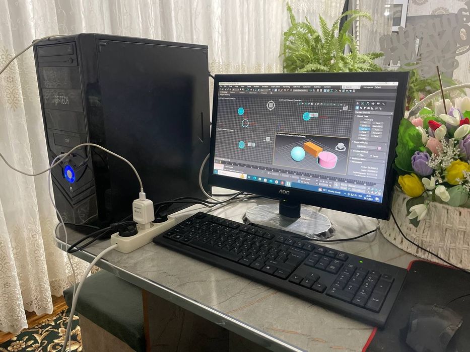 Kampyuter suraganla uchun srochna sotiladi narxini kelishamiz