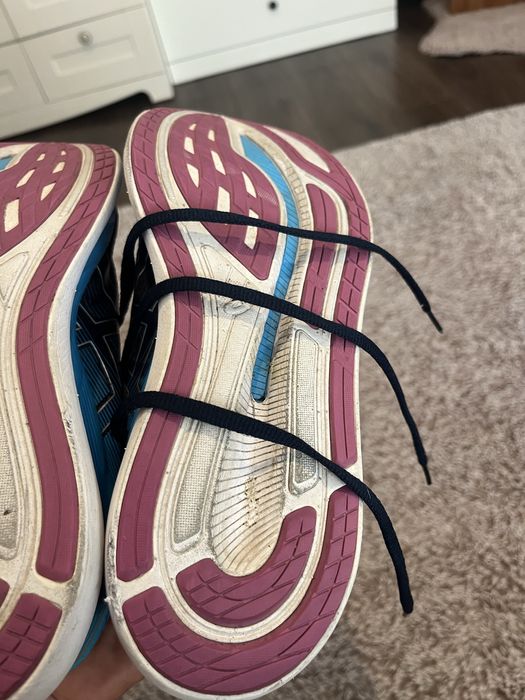 Asics Glideride 2-оригинални маратонки