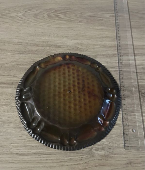 Farfurie din metal
