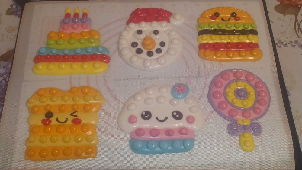 Поп ит съедобный из маршмеллоу.