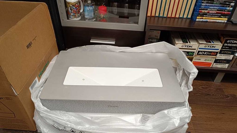 Hisense 100L5HD 4K Laser TV