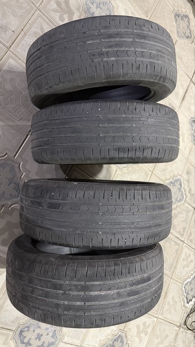 Резина 215/55/17 бу