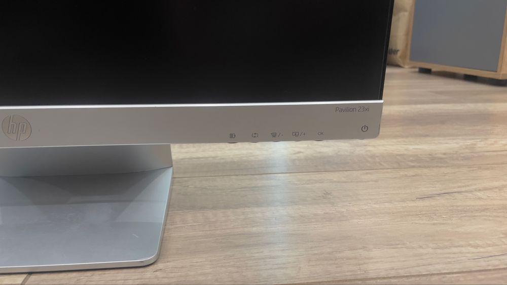 Монитор HP pavilion 23xi