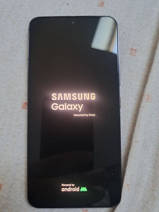 Samsung s22  ,5g,256gb,8gRam