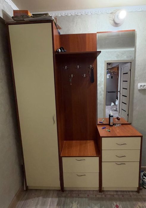 Шкаф в  прихожую