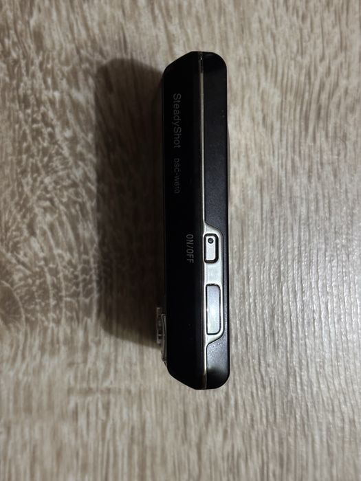 Цифровая камера SONY