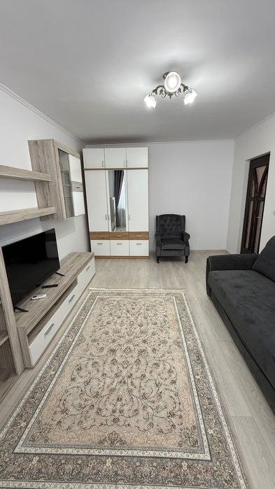 Garsoniera recent renovata calea Rahova