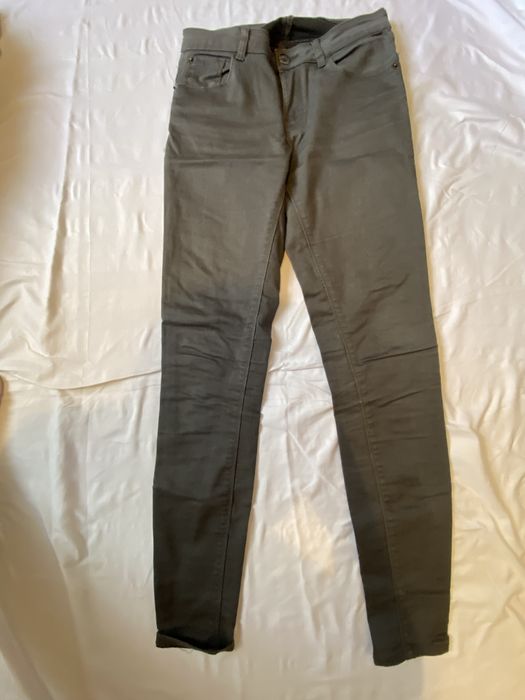 Все джинсы 2000 тг