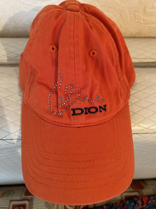 Кепки в отличном состоянии