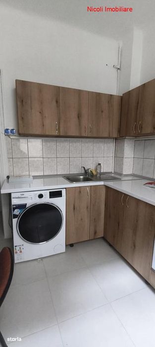 2 camere, parter de vila, Dacia-Piata Spaniei