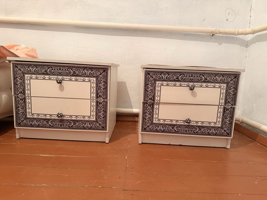 Продам спальный гарнитур