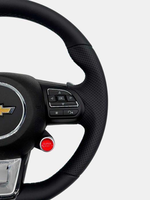 Руль Audi с типтроник и старт-стоп, с эмблемой Chevrolet