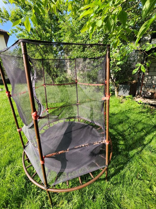 Батут  для  дктей