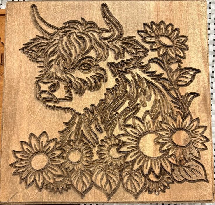 Дървени дъски за рязне и сервиране – CNC изработка