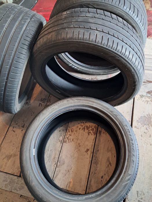 Продам резину Triangle 245/45 R19