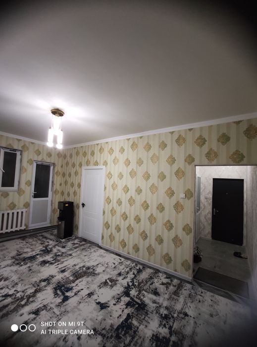 Shaxari yaxshi joydan kvartira sotiladi telepashni yonidan