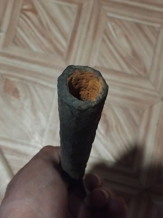 Продават се част от Стара бушка