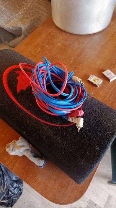 Продам сапбуфер.